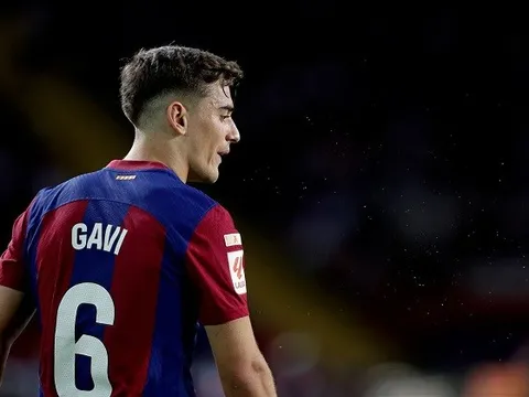 Gavi lo ngại tái phát chấn thương đầu gối