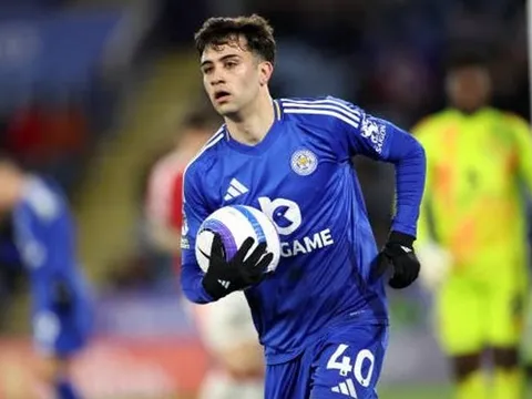 Chelsea đã đem về bản hợp đồng khó hiểu nhất mùa hè?