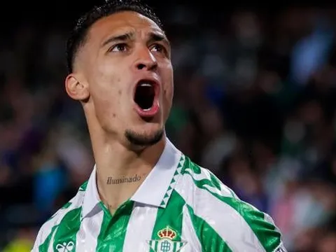 Real Betis rút lại đề nghị chuyển nhượng, tương lai Antony mờ mịt