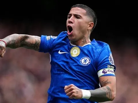 VAR hai lần lên tiếng, Chelsea hạ gục Fulham trong trận derby