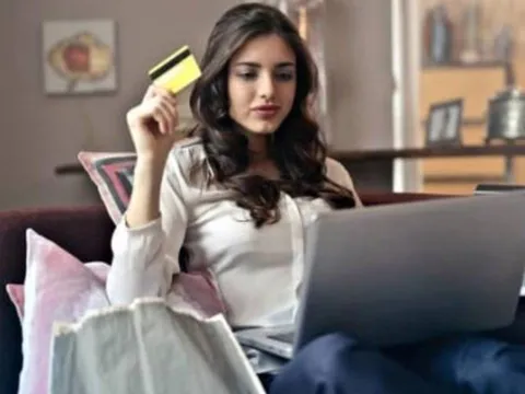 5 khoản đầu tư giúp người giàu ngày càng giàu, người nghèo thường bỏ lỡ