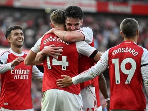 Tại Anfield, Arsenal không còn chỗ cho những lời biện minh