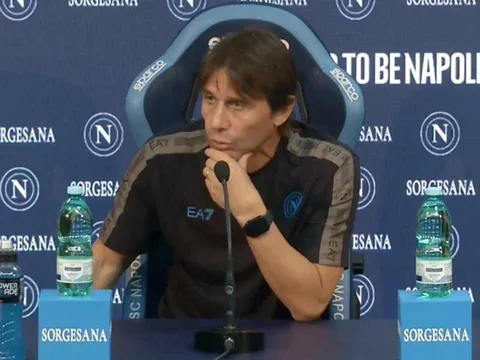 Giành 3 điểm kịch tính, Conte nói thẳng điểm yếu của Napoli