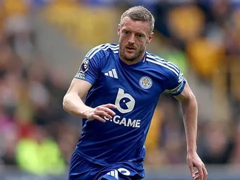 Here we go! Jamie Vardy chuẩn bị tới Serie A chơi bóng, khoác áo Cremonese