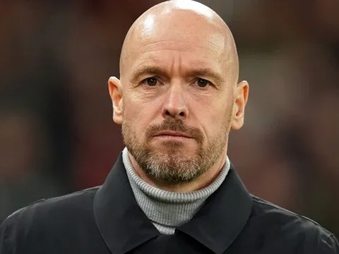 Bị sa thải sau 2 trận, Erik ten Hag lập "kỷ lục" Bundesliga
