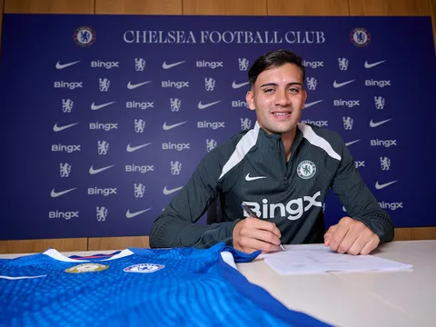 CHÍNH THỨC: Chelsea công bố thương vụ Facundo Buonanotte