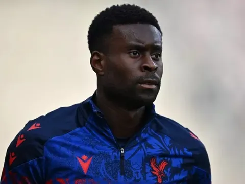NÓNG! Thương vụ Marc Guehi của Liverpool đổ bể
