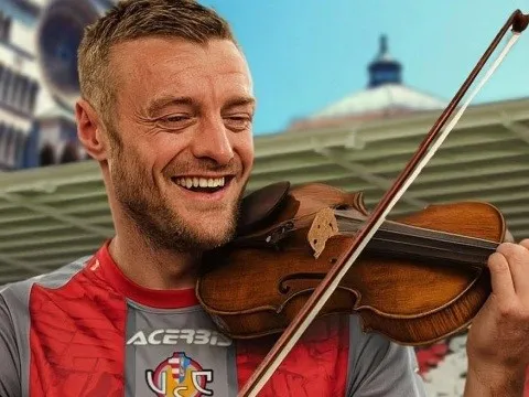 5 điểm nhấn chuyển nhượng Serie A: Sự đổ bộ của các huyền thoại