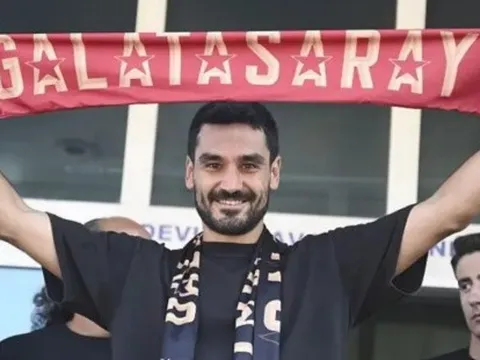 CHÍNH THỨC! Gundogan gia nhập Galatasaray