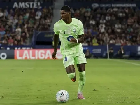 Marcus Rashford đối mặt với thử thách lớn tại Barcelona