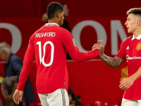 Man Utd đối mặt nguy cơ mất Lisandro Martinez vào tay Barcelona