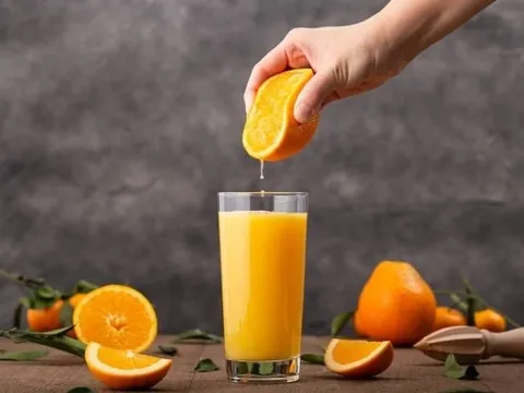 Uống nước cam rất tốt nhưng có 3 kiểu uống hại từ trong ra ngoài, tránh ngay!
