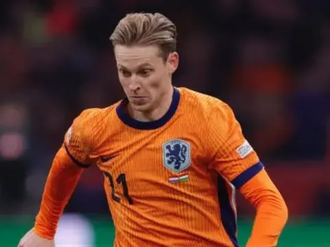 Barcelona đón tin không vui về chấn thương của De Jong