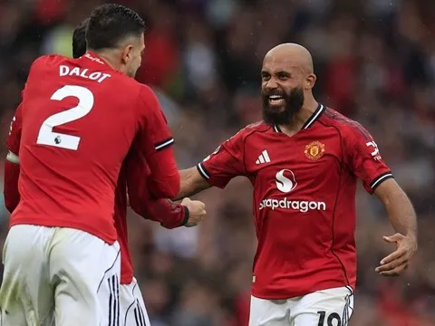 Bryan Mbeumo thâu tóm cú đúp giải thưởng tháng 8 của Man United