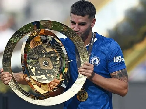 Lý do Chelsea gọi Marc Guiu trở lại chỉ sau 1 tháng