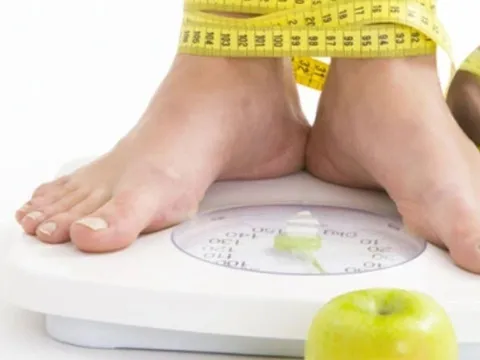 5 nguyên nhân gây tăng cân bất ngờ hơn cả ăn nhiều và ít vận động nhưng nhiều người không biết