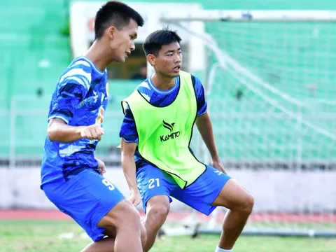 HLV Quy Nhơn United chia sẻ về khó khăn trước mùa giải mới