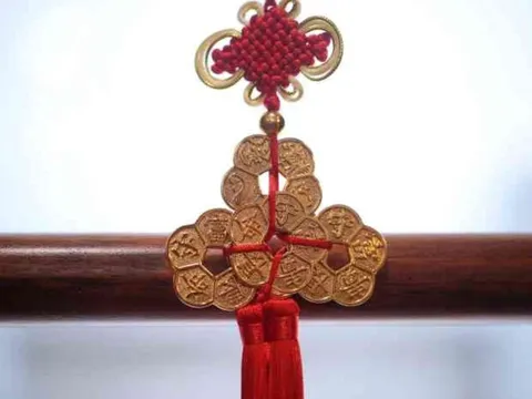 4 thứ nên nên đặt trước cửa nhà để tăng dương khí, thu hút tài lộc, mang lại may mắn và bình an