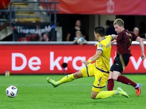 Kevin De Bruyne rực sáng, Bỉ nhấn chìm Kazakhstan trong cơn mưa bàn thắng