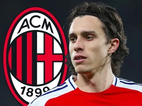 Riccardo Calafiori ở lại Arsenal, chuyên gia chuyển nhượng hé lộ sự thật
