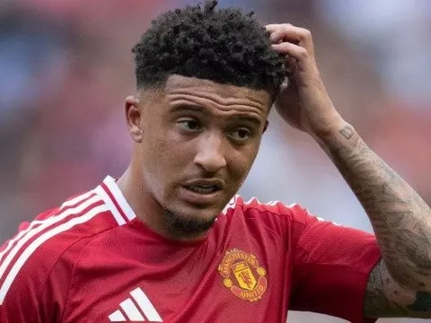 Nhiều CLB theo dõi Jadon Sancho tại Aston Villa