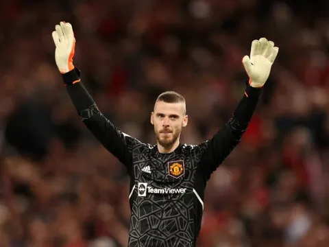 Cái giá của việc ruồng bỏ David De Gea: Sai lầm mang tên Onana