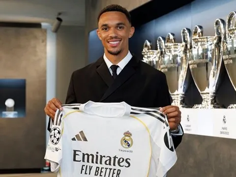 Top 10 thương vụ hời nhất hè 2025: Sự khôn ngoan của Real Madrid