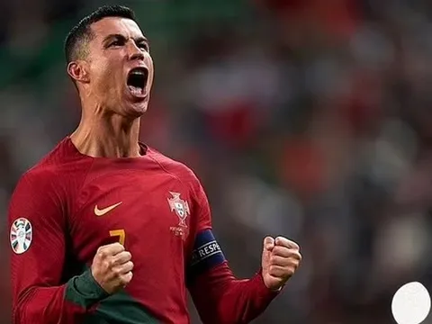Top 10 chân sút vòng loại World Cup: Ronaldo áp sát vị trí dẫn đầu