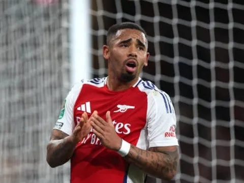 Arsenal có thể bán Jesus và Trossard trong tháng 1