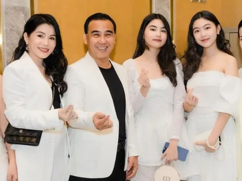 MC Quyền Linh xúc động gửi lời nhắn ngọt ngào đến bà xã nhân kỷ niệm 20 năm ngày cưới