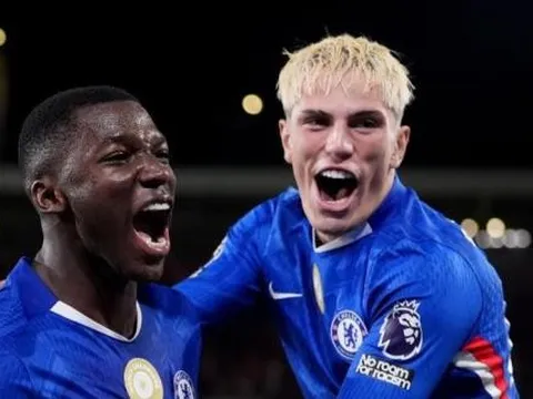 Chấm điểm Chelsea: Caicedo bùng nổ; Đột biến từ Palmer và Garnacho