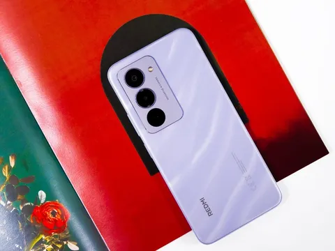 Smartphone 4 triệu đồng toàn diện nhất gọi tên REDMI 15 với pin siêu khủng và màn siêu to