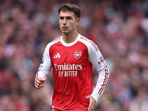 Zubimendi mang đến cho Arsenal nhiều hơn một tiền vệ trung tâm