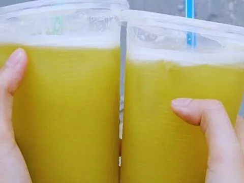 Uống nước mía vào 2 khung giờ này cực tốt cho chức năng gan, thận