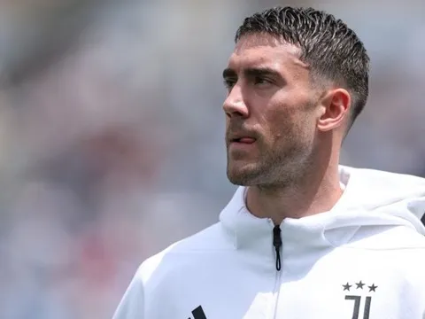 Atletico Madrid quyết tâm chiêu mộ Dusan Vlahovic