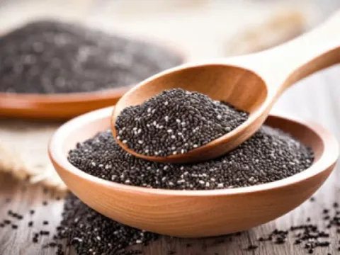 4 mẹo dùng hạt chia chăm sóc tóc giúp tóc mọc nhanh và óng mượt hơn