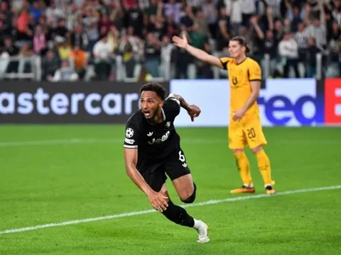 Hiệp 2 điên rồ, Juventus rượt đuổi nghẹt thở với Dortmund ở trận cầu 8 bàn