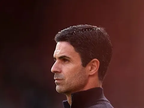 Arteta "tổn thương" khi Martinelli phải ngồi dự bị