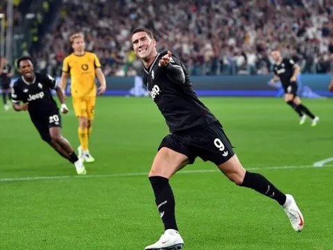 "Siêu dự bị" Dusan Vlahovic