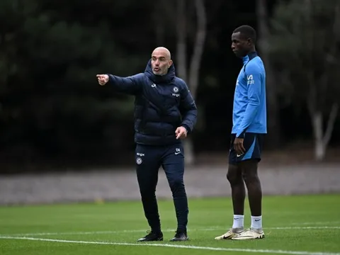 Enzo Maresca nói rõ sự thật về mối quan hệ với Nicolas Jackson