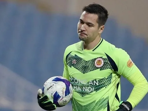 Thấy gì từ sai lầm của Nguyễn Filip trước Beijing Guoan?
