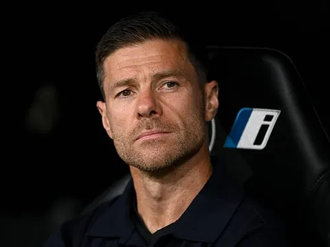 Rodrygo khác gì so với Vinicius? Xabi Alonso lên tiếng