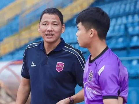 Khó khăn tiếp tục đeo bám Nguyễn Anh Đức tại Becamex TP.HCM