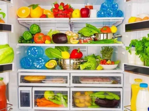 5 thực phẩm bỏ vào cánh cửa tủ lạnh là sai lầm