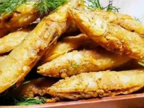 Loại cá quen thuộc ở chợ Việt, giá rẻ bất ngờ nhưng được báo Mỹ ví như "kho báu dinh dưỡng"