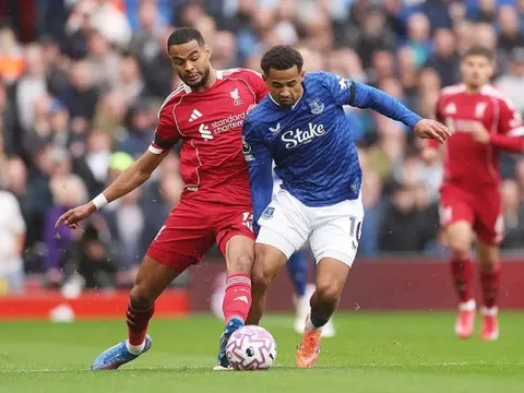 Fan Liverpool đề nghị HLV Slot mạnh tay với 1 ngôi sao