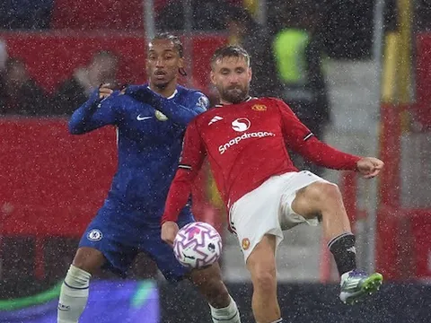 Người thắng kẻ thua của MU sau trận thắng Chelsea