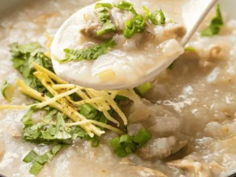 Vì sao không nên ăn cháo vào bữa sáng? Lời khuyên từ chuyên gia