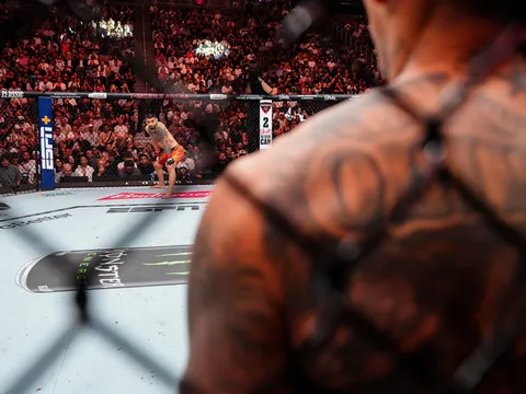 Ngai vàng của Ilia Topuria: Đâu là nước cờ tiếp theo cho 'El Matador'?