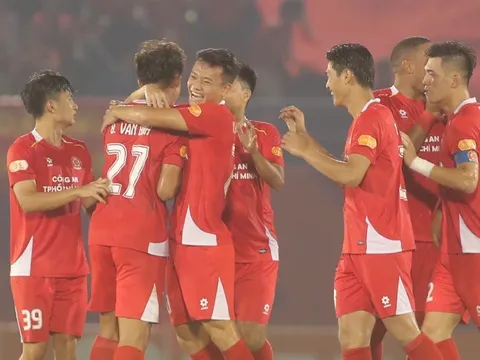 CA TPHCM lọt vào top 3 V-League: Thách thức và cơ hội